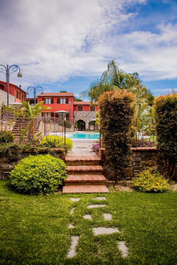 Leonardo Resort Imperia Ngoại thất bức ảnh